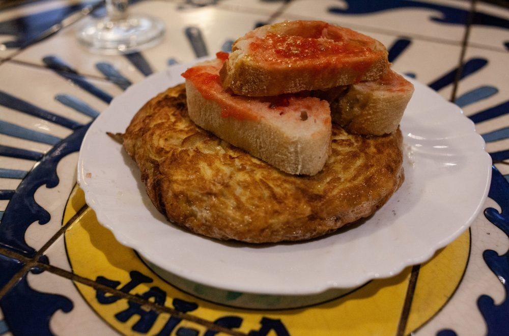 tomato bread and tortilla