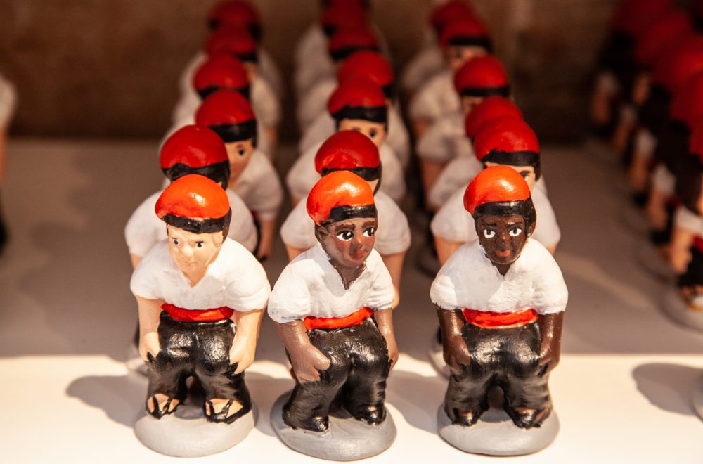Caganers statues3