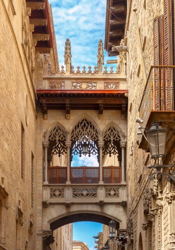 Carrer del Bisbe in Barcelona Gothic quarter, Spain
