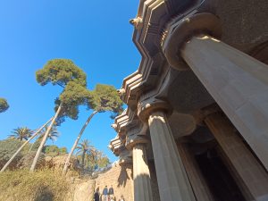 hypostile room park guell