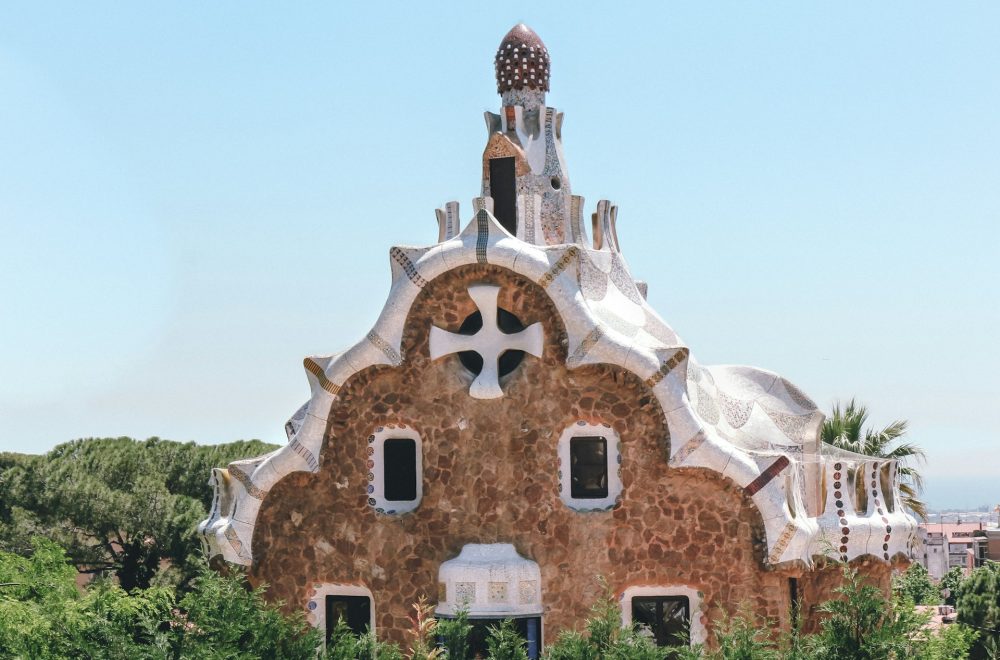 The roof of Casa del Guarda in Park Güell seen on Barcelona guided tour