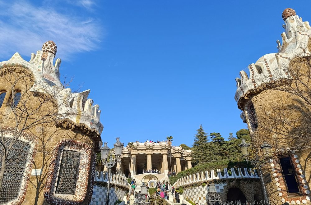 park guell entry