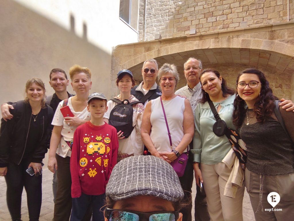 Group photo Picasso in Barcelona Walking Tour on Apr 12, 2024 with Nicholas