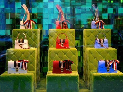 Beverly Hills luxury storefront displaying womens purses.