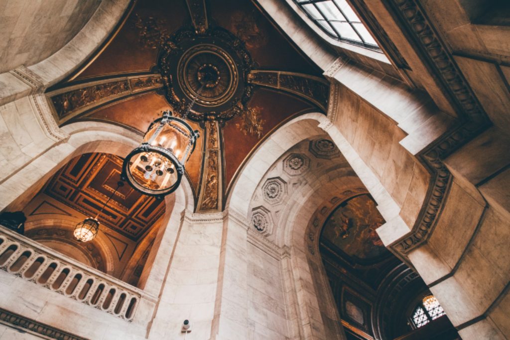 The ceiling in Astor Hall of the NYPL