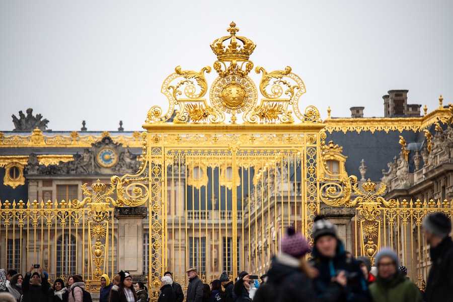 Versailles gates in winter