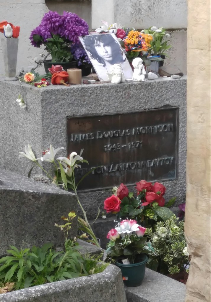 A view of the grave of Jim Morrison