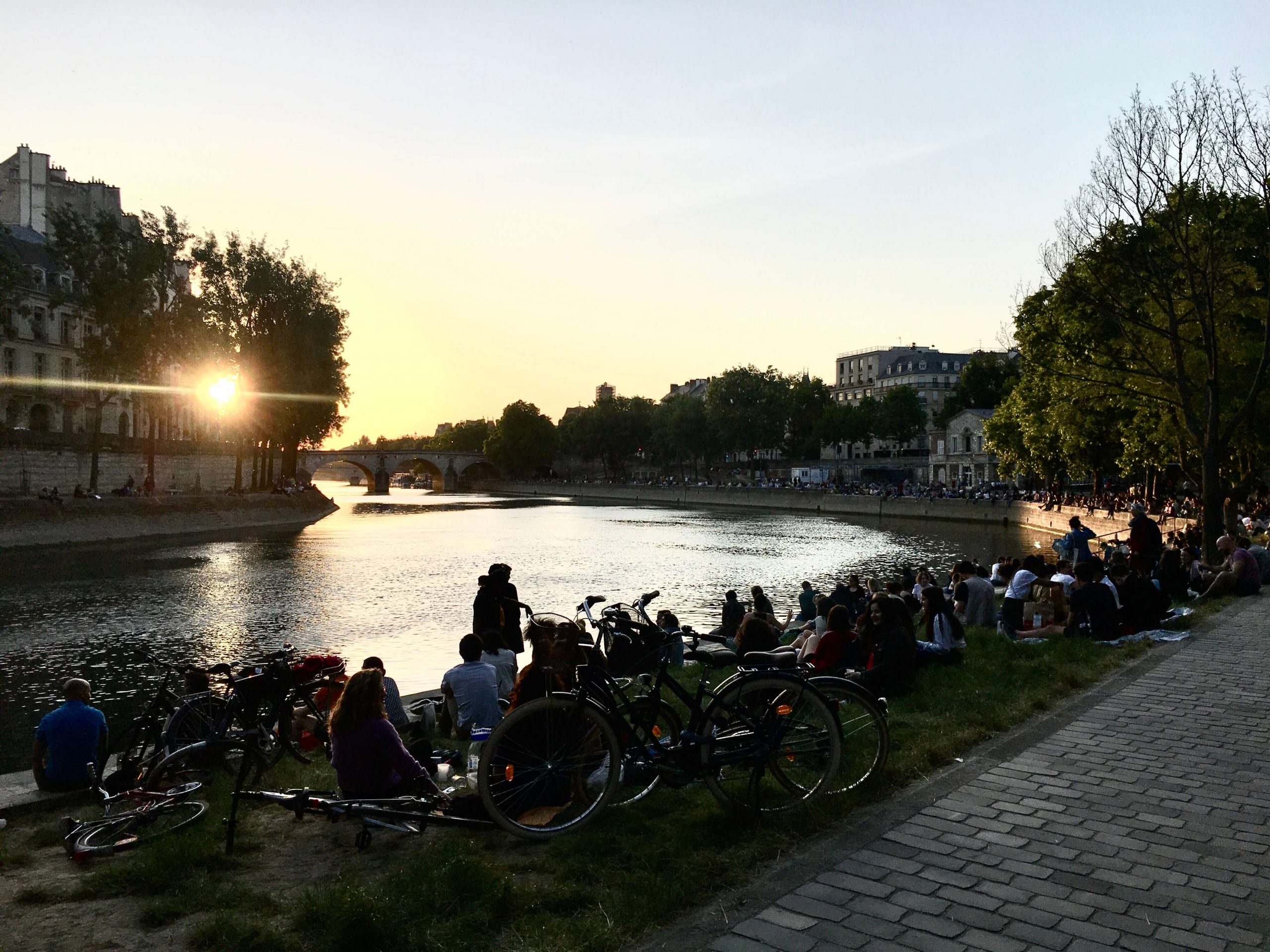 Seine Hangouts