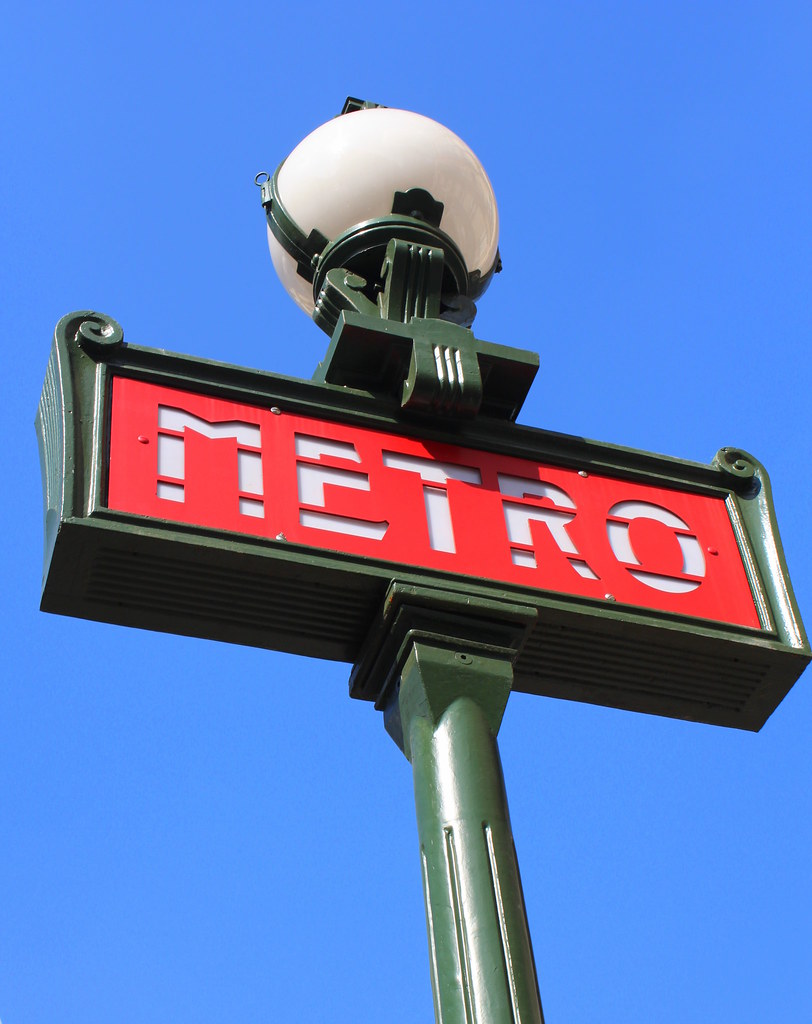 How to Navigate the Paris Metro – Blog
