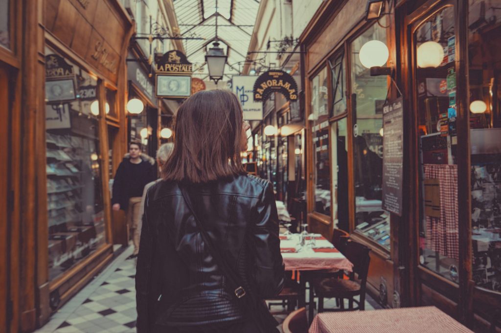 woman shopping in passage des princes in Paris