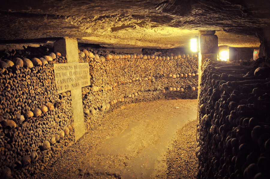 tunnel underground in Paris