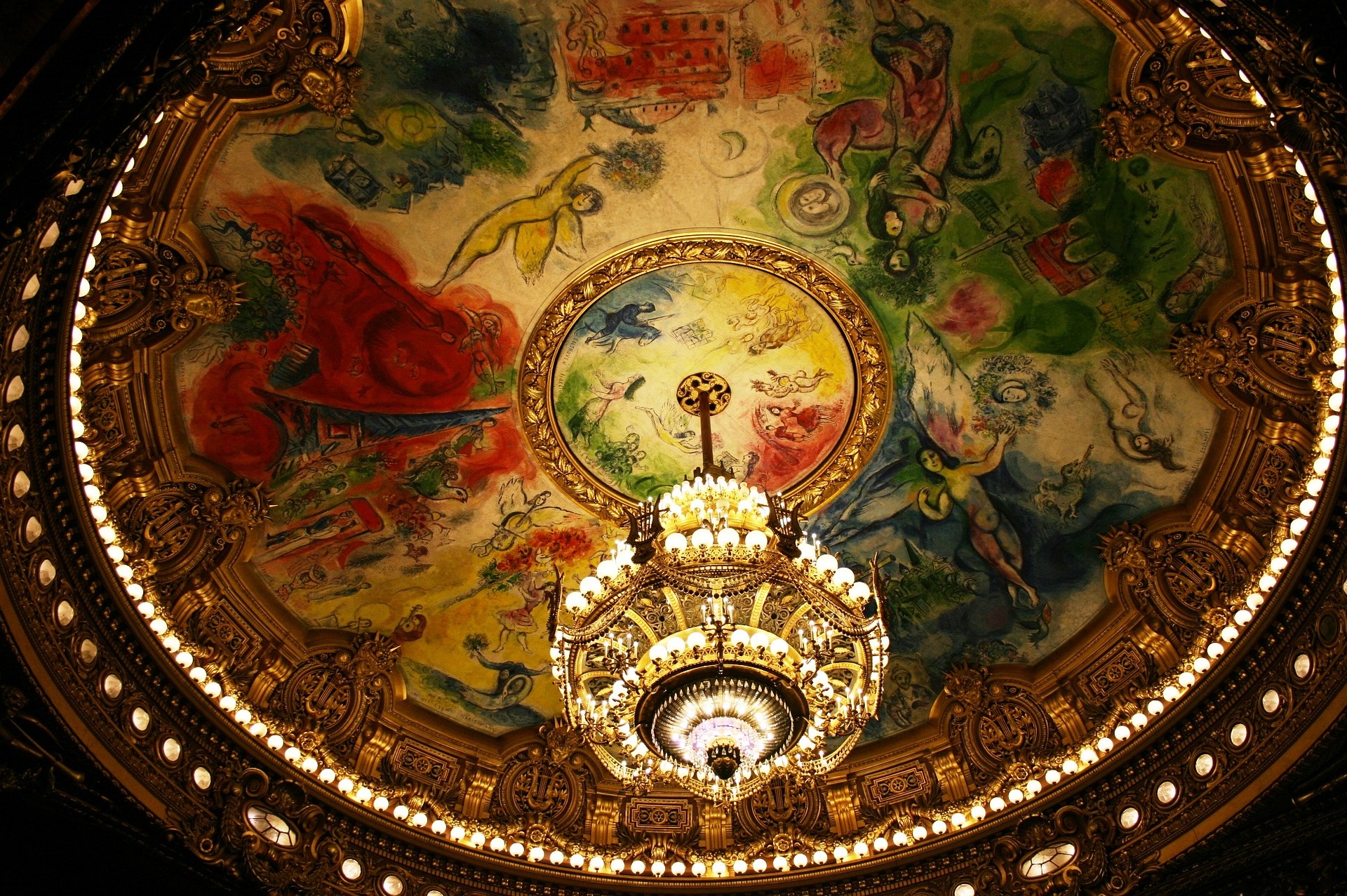 opera de garnier tour Chandelier at the Opera Garnier in Paris