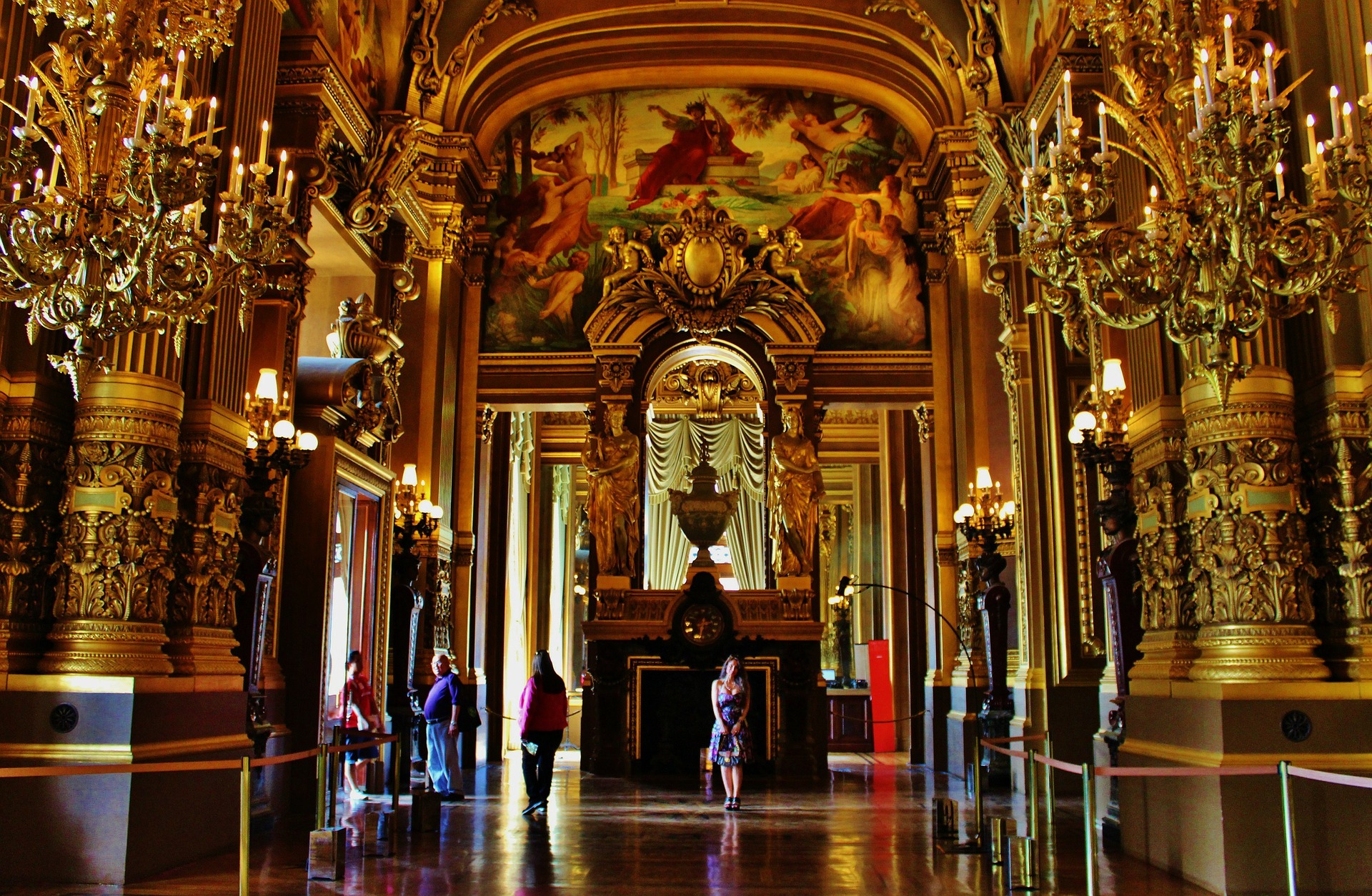 opera de garnier tour Interior of the Palais Garnier