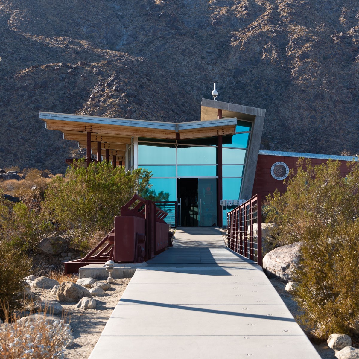 Tahquitz Fall Trail Entrance