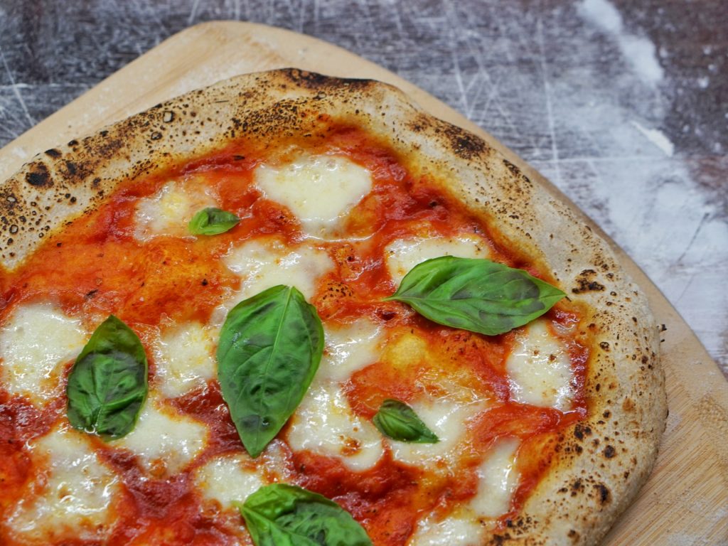 Pizza al taglio Roman street food