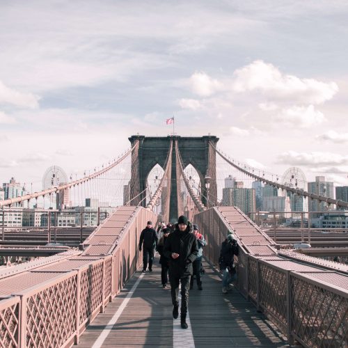 Walking along the Brooklyn Bridge