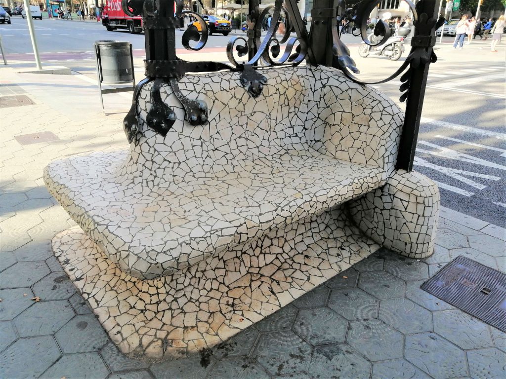 Benches of Passeig de Gràcia, Barcelona