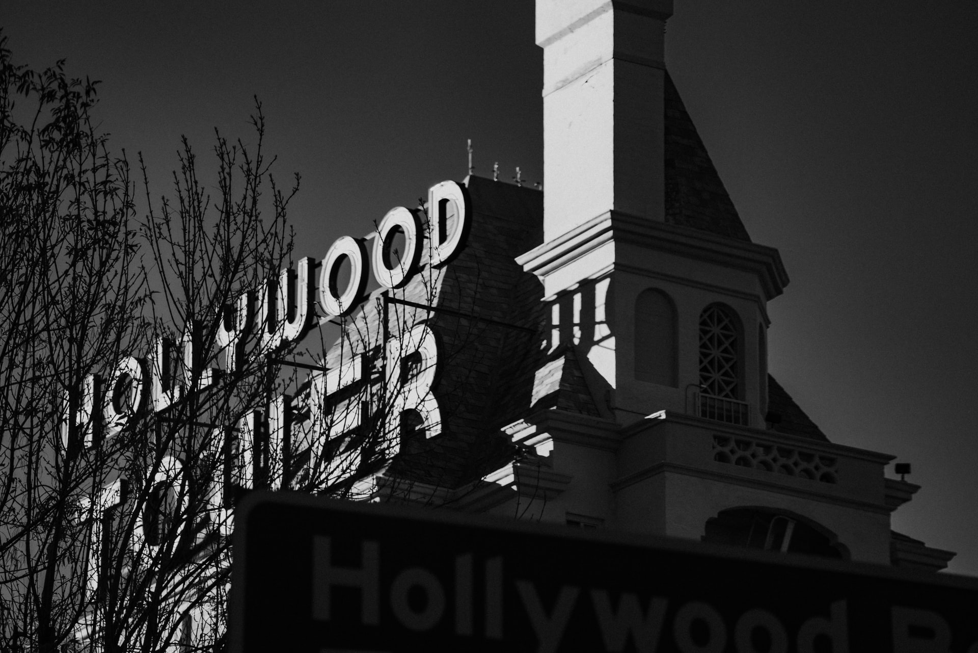 Hollywood Tower
