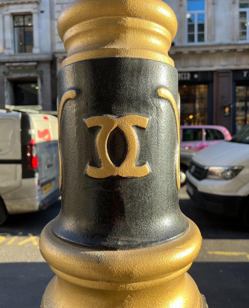 CC lamppost in London