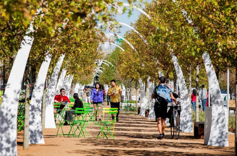 Klyde Warren Park in Dallas