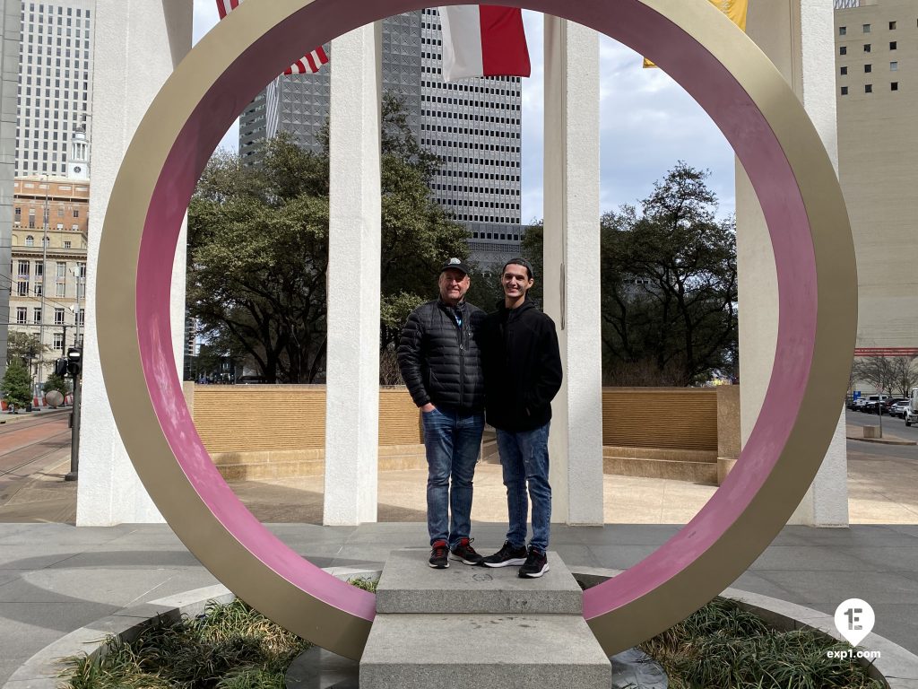 Group photo Dallas Highlights Tour on 18 February 2023 with Christopher