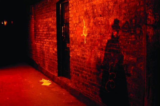 Jack the Ripper Walking Tour – Murals