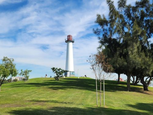 Long-Beach-Waterfront-Lighthouse-1-1000×660