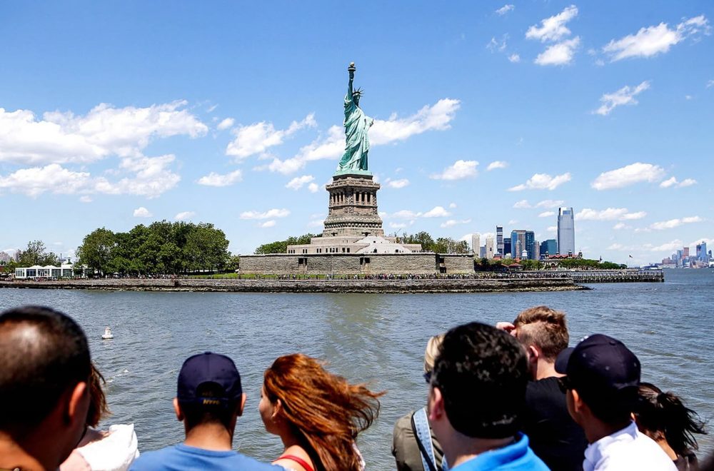 new-york-statue-of-liberty-express-tour