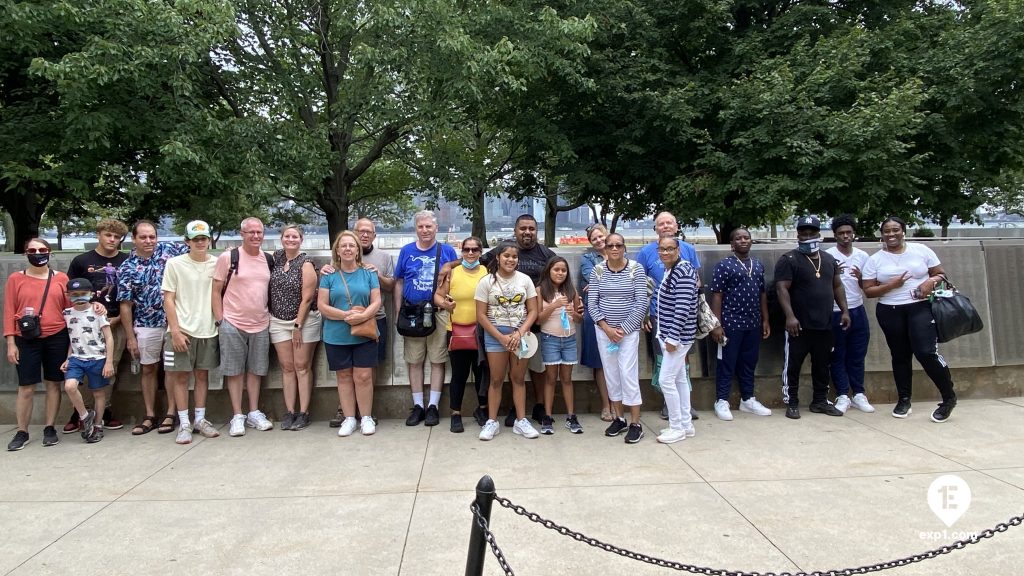 Group photo Statue of Liberty and Ellis Island Tour on 19 August 2021 with Nicola