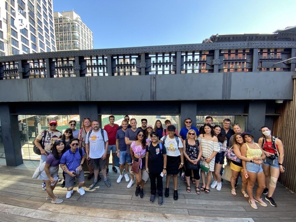 The High Line Tour on 27 August 2022 with Rob New York