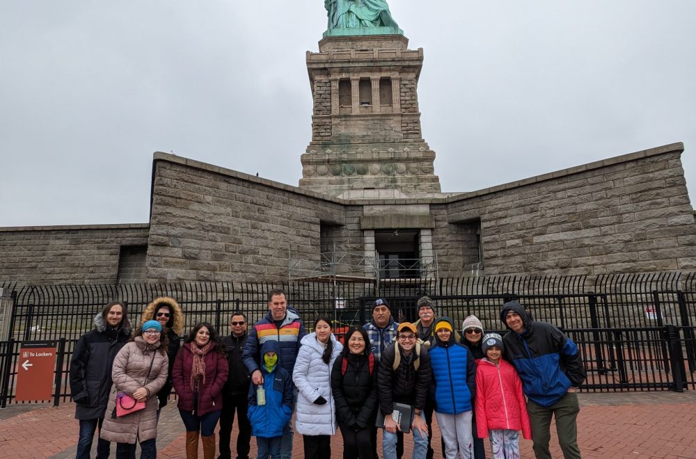 23Feb-Statue-Express-Tour-Daniel-Marmion1.jpg