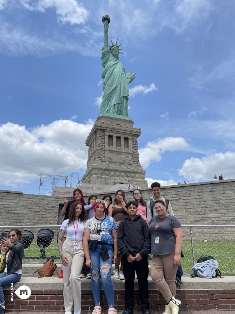 Statue Express Tour on 18 June 2023 with Alex – New York