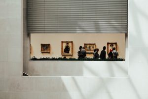 The Met Gallery