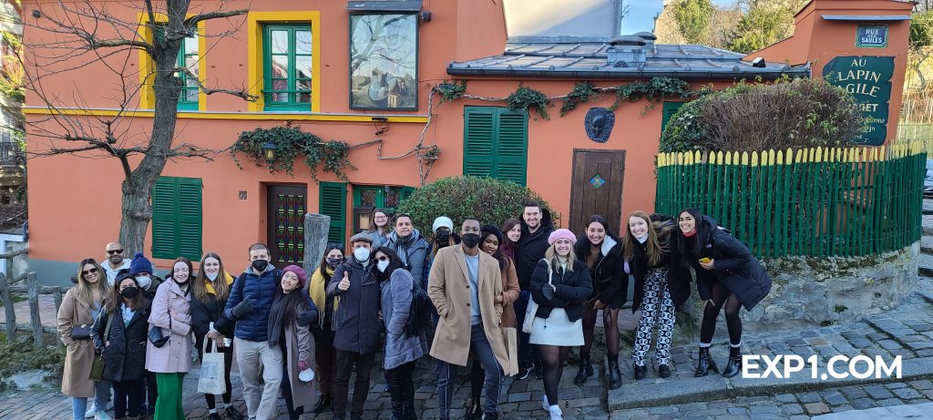 Group photo Montmartre Tour on 13 February 2022 with Hafid