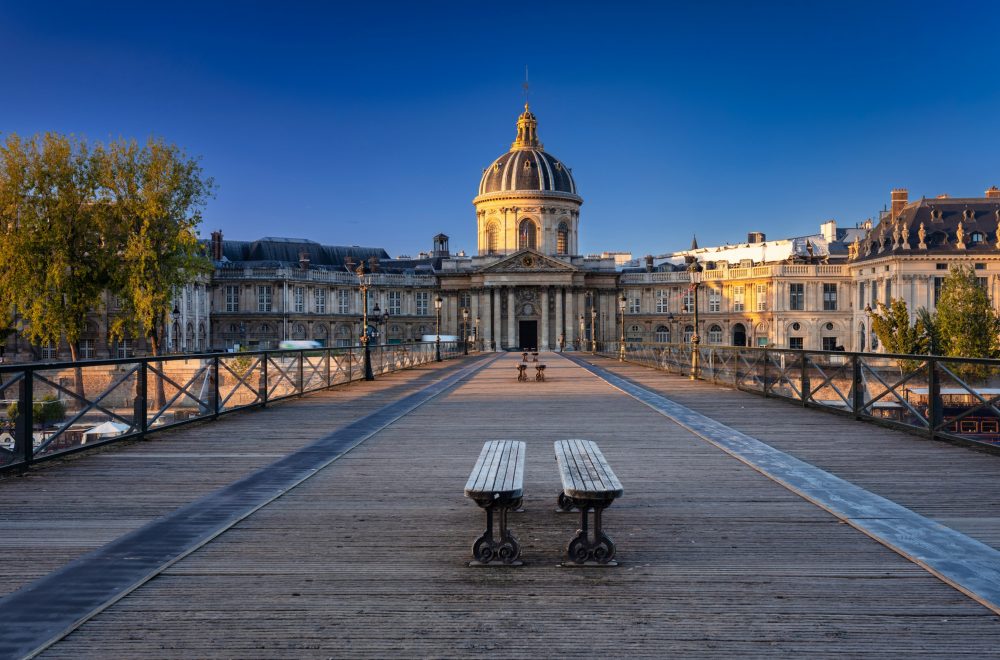 Pont des Arts bridge over the Seine river in Paris (1)