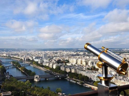 paris-eiffel-tower-elevator-tour-1000×660