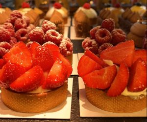 Display of fruit tarts