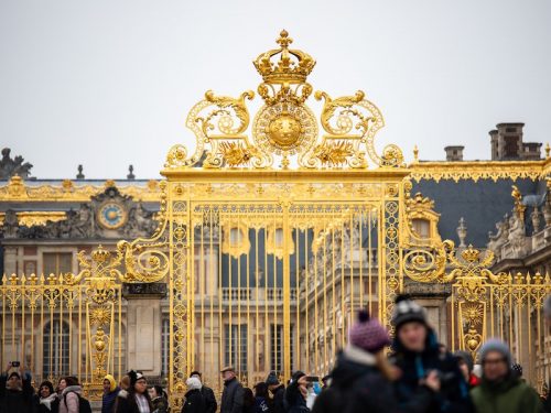 Versailles gates in winter