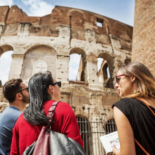 tour guide giving a tour of rome