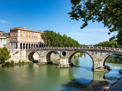 Ponte Sisto crossing the Tiber River