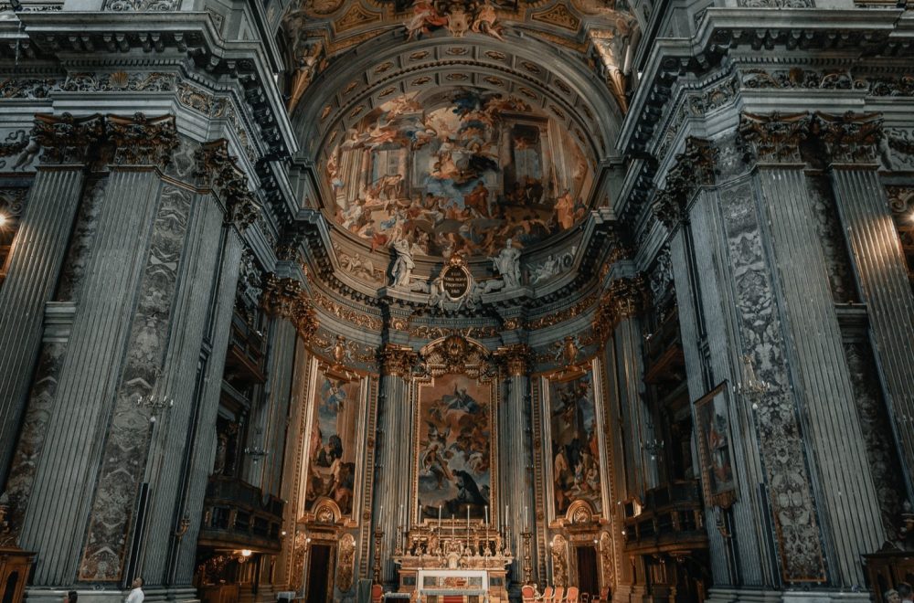 Interior St. Peter’s basilica (1) (1)