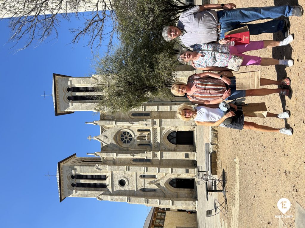 Group photo Historic Downtown San Antonio Food and Culture Tour on Mar 5, 2024 with Gina
