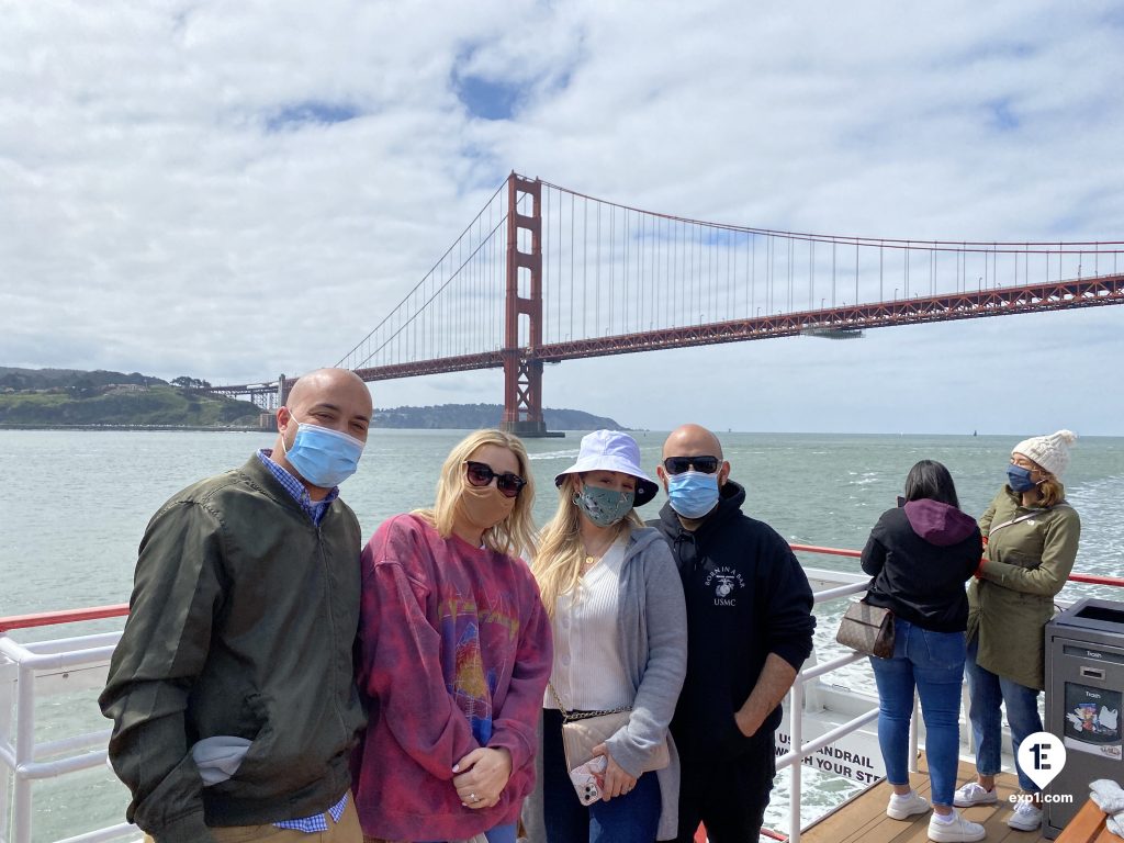 Group photo Golden Gate Bay Cruise Group on 23 April 2021 with Dara