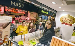 Vendor and guests at Barcelona Markets Tour
