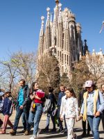guests at architecture tour