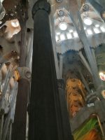 Sagrada familia interior