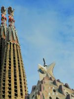 sagrada familia outside dome detail