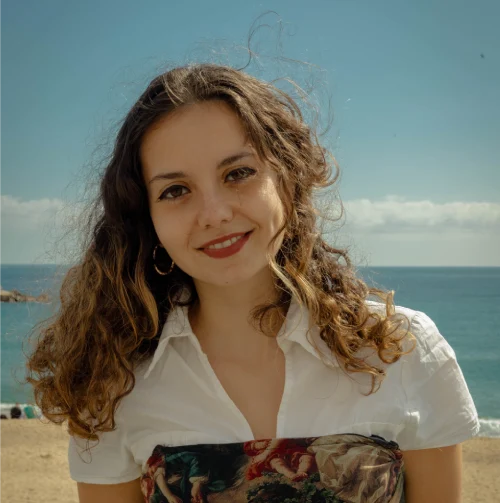 Zeynep Colak, Barcelona tour guide