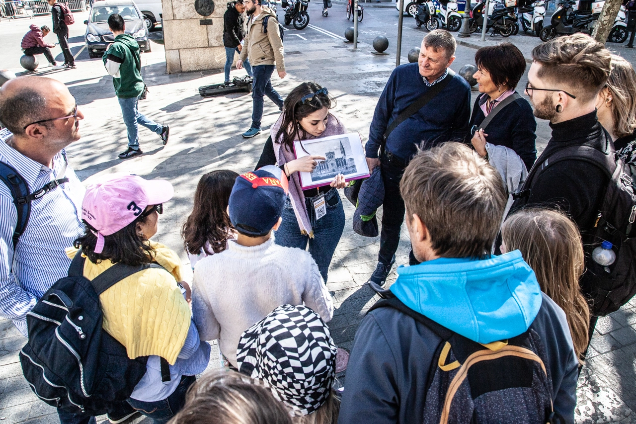 Guests during Architecture Tour in Barcelona