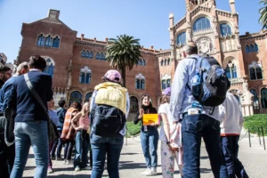 guests at architecture walking tour